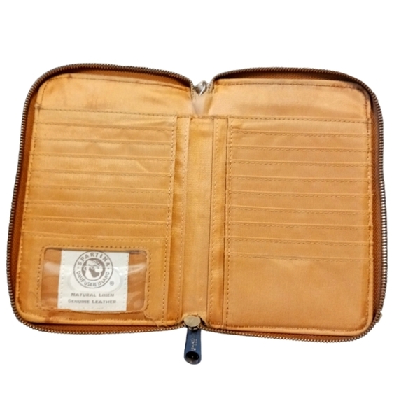 Spartina Large St. Simon’s Print Bi-fold Wallet - Picture 6 of 13